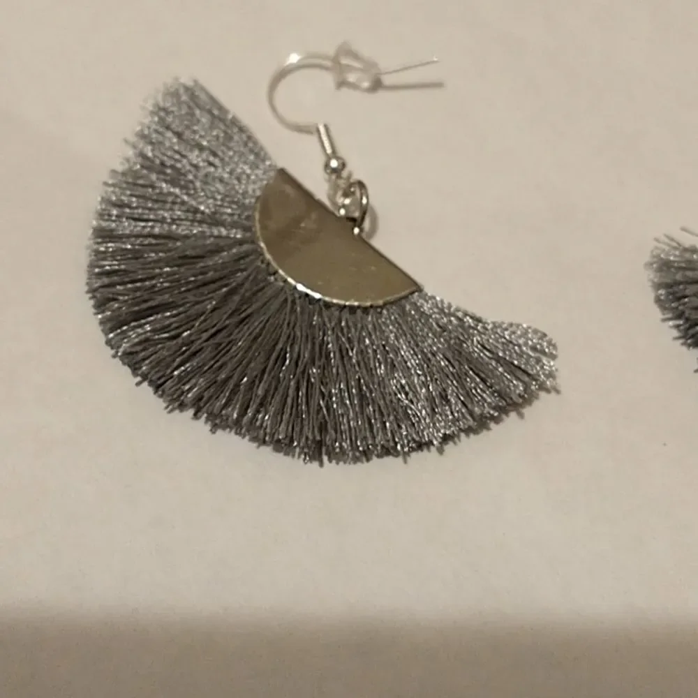 Silver Tassel Earrings! - Picture 4 of 4